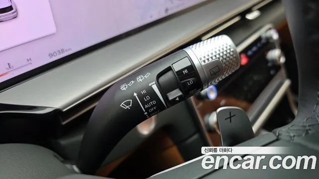 Genesis GV80 — Фото автомобиля 28