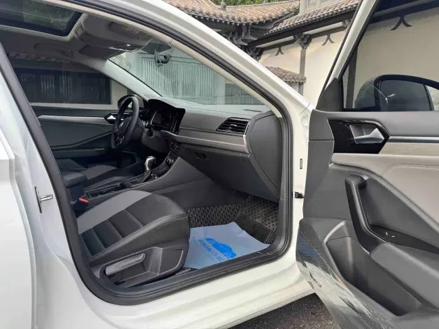Volkswagen Sagitar — Фото автомобиля 10