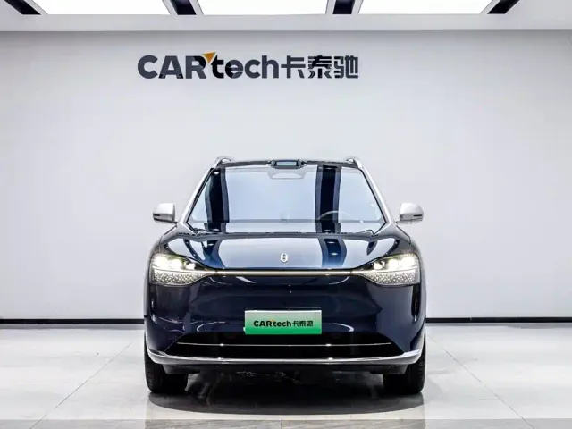 AITO Wenjie AITO M9 2025 Extended Range Ultra 52kWh 6-Seater — Фото автомобиля 2