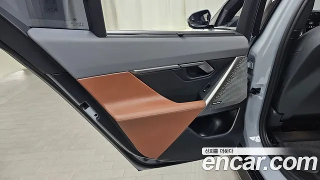 BMW 5 Series — Фото автомобиля 14