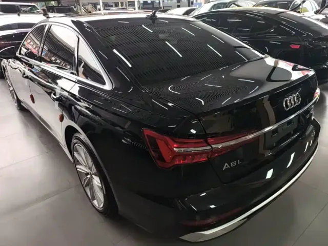 Audi A6L — Фото автомобиля 4