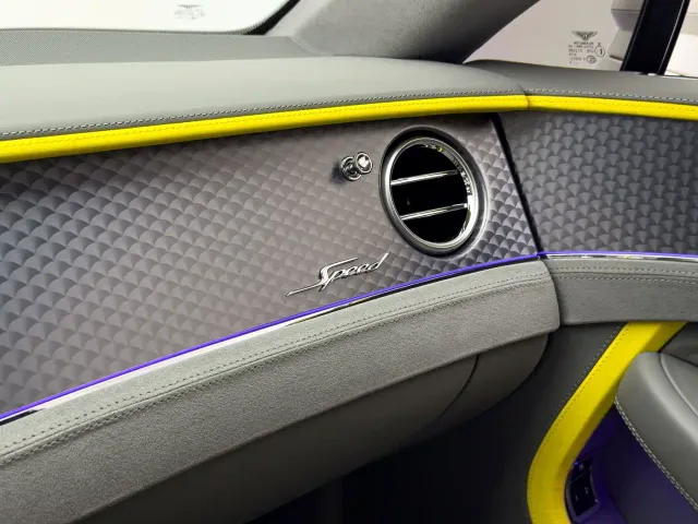 Bentley Continental Plug-in Hybrid — Фото автомобиля 17