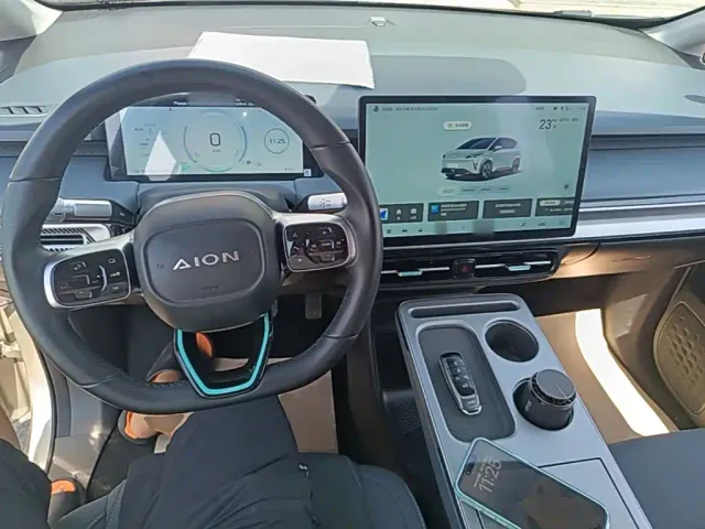 GAC Aion Y — Фото автомобиля 5