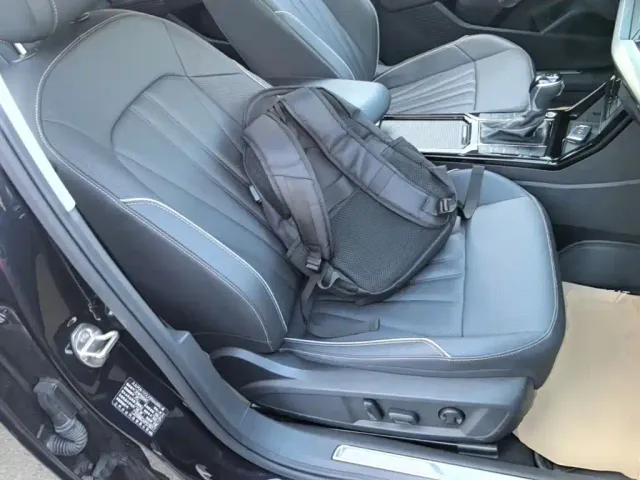 Volkswagen Passat — Фото автомобиля 24