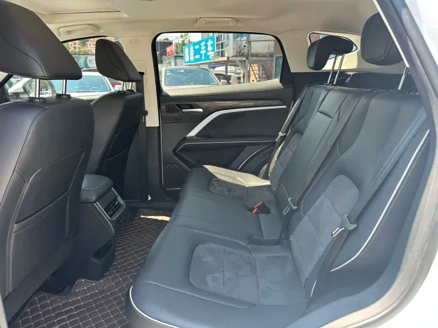 Haval H6 — Фото автомобиля 11