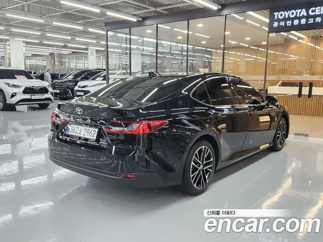Toyota Camry XV80 — Фото автомобиля 2