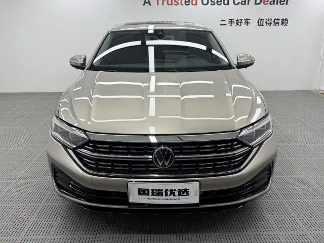 Volkswagen Sagitar — Фото автомобиля 2