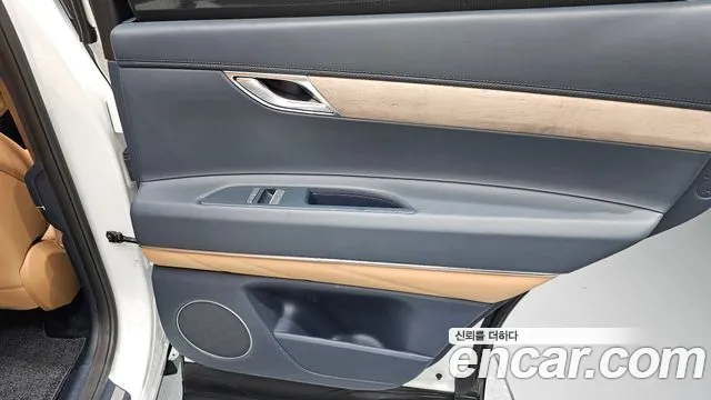 Genesis GV80 2.5T Бензин AWD — Фото автомобиля 25