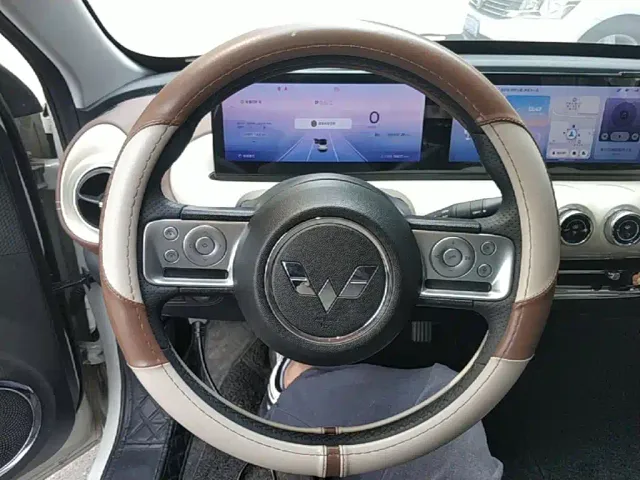 Wuling Bingo — Фото автомобиля 6