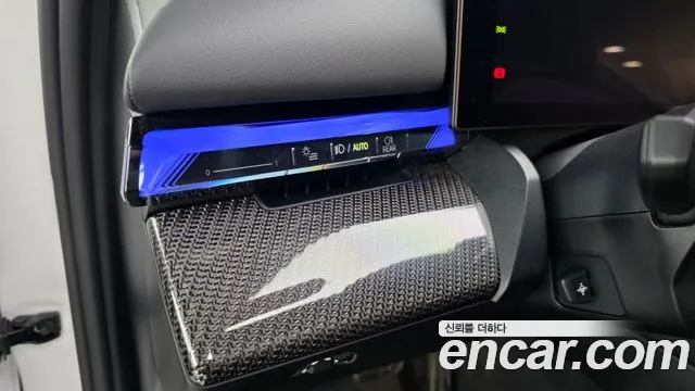 BMW i5 G60 — Фото автомобиля 28