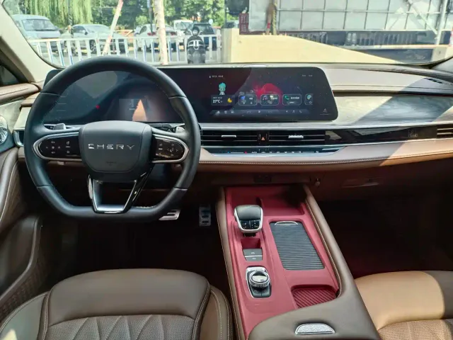 Chery Arrizo 8 — Фото автомобиля 6