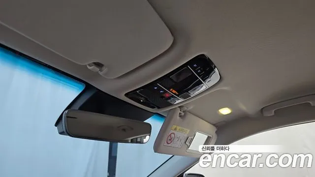Hyundai Grandeur GN7 — Фото автомобиля 18