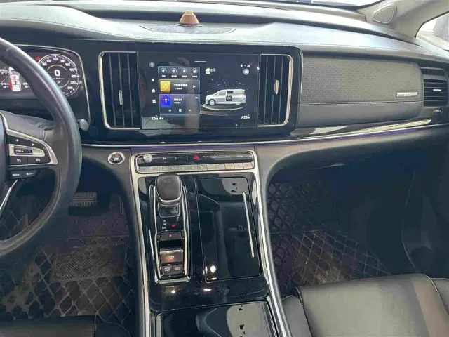 GAC Trumpchi M8 — Фото автомобиля 13