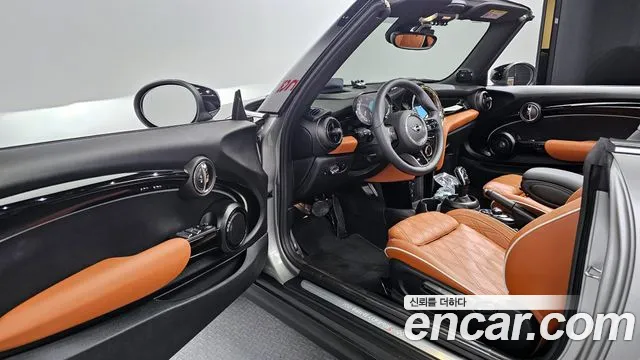 Mini Cooper Convertible — Фото автомобиля 10