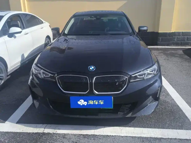 BMW i3 — Фото автомобиля 2