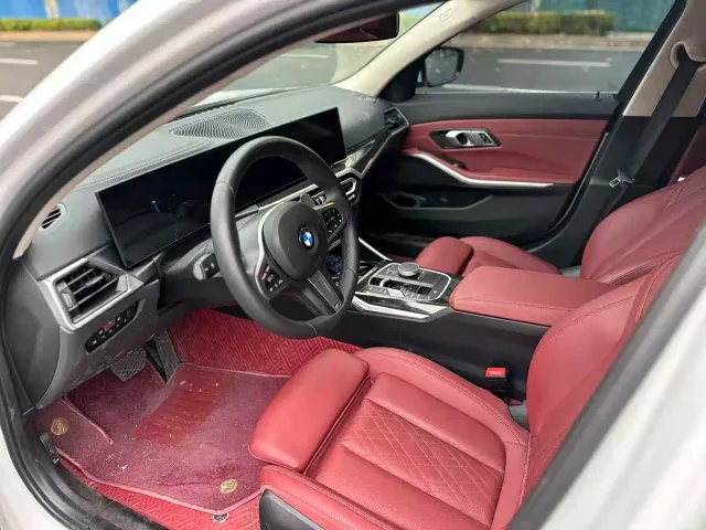 BMW 3 Series — Фото автомобиля 6
