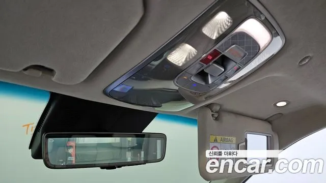 Genesis GV70 3.5T Бензин AWD — Фото автомобиля 26