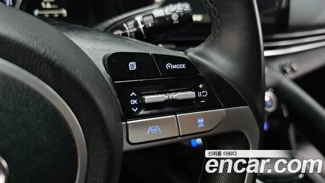 Hyundai AVANTE Modern — Фото автомобиля 15
