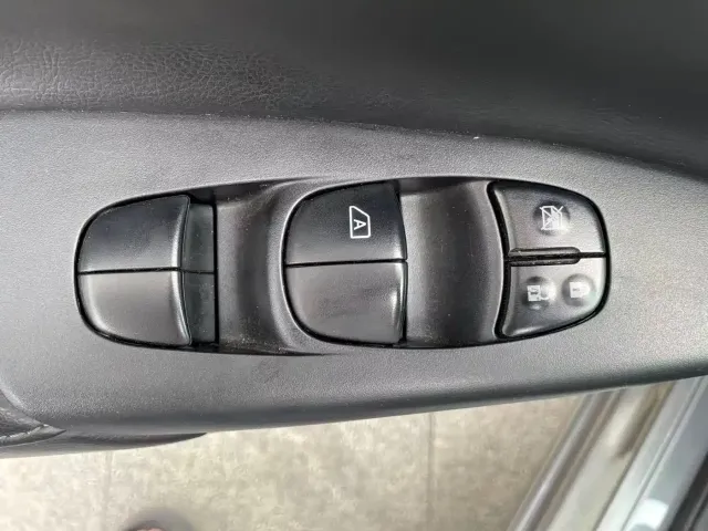 Nissan Sylphy — Фото автомобиля 12