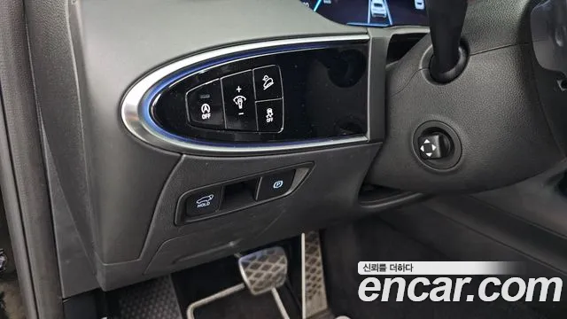 Genesis GV70 2.2 Дизель AWD — Фото автомобиля 22