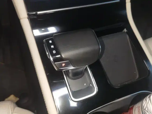Li Auto ONE — Фото автомобиля 16