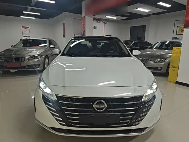 Nissan Teana — Фото автомобиля 2