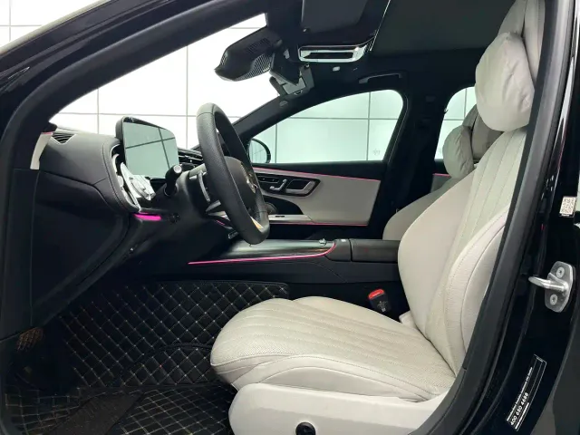 Mercedes-Benz E-Class — Фото автомобиля 13