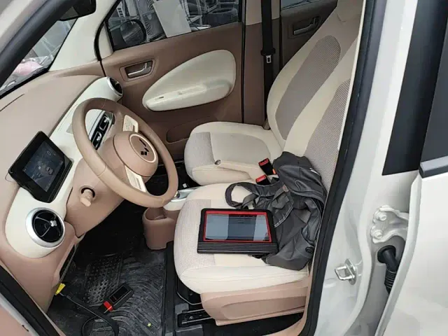 Wuling Hongguang Mini EV — Фото автомобиля 14
