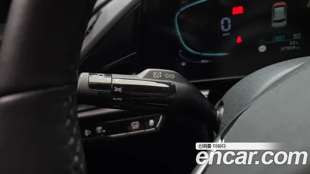 Kia Niro The All New — Фото автомобиля 25