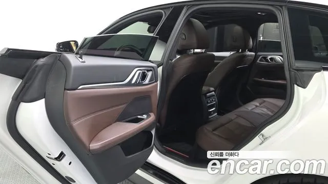 BMW 4-Series 4 серия (G22) 420i M Sport Pro Gran Coupe — Фото автомобиля 24