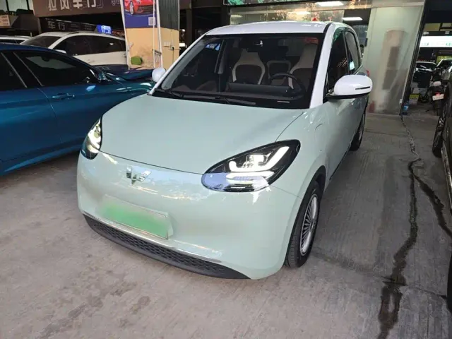 Фотография автомобиля — Wuling Bingo