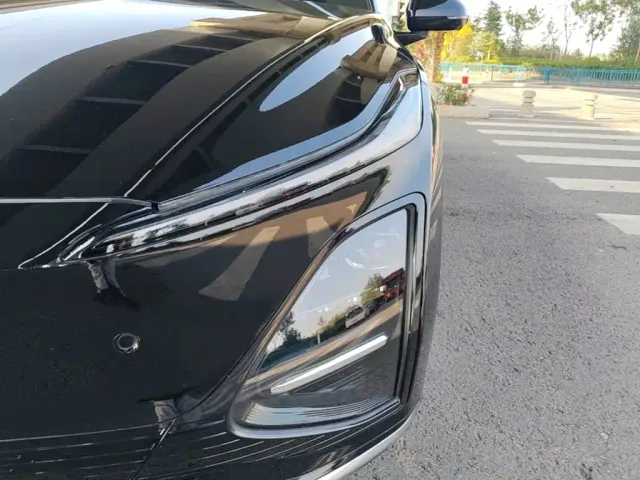 Wuling Starlight — Фото автомобиля 23