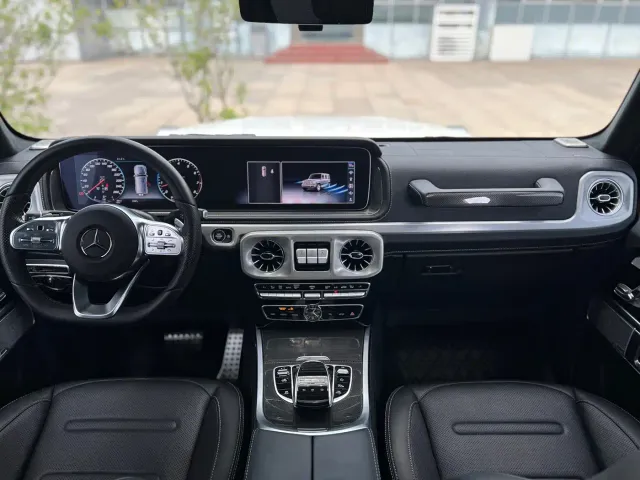 Mercedes-Benz G-Class — Фото автомобиля 13