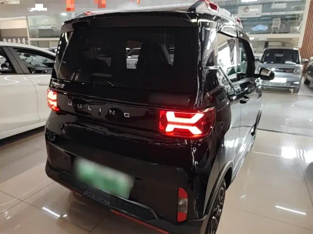 Wuling Hongguang Mini EV — Фото автомобиля 6