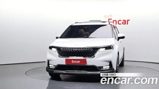 Kia Carnival 4th Gen — Фото автомобиля 3