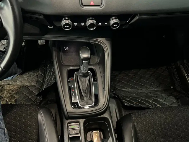 Honda XR-V — Фото автомобиля 15