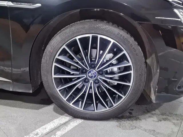 BYD Han — Фото автомобиля 17
