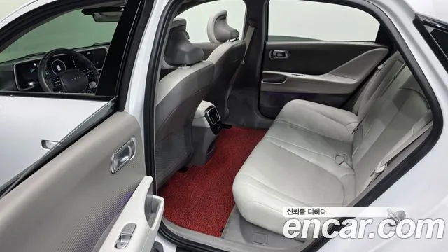 Hyundai Ioniq6 Long Range AWD — Фото автомобиля 10