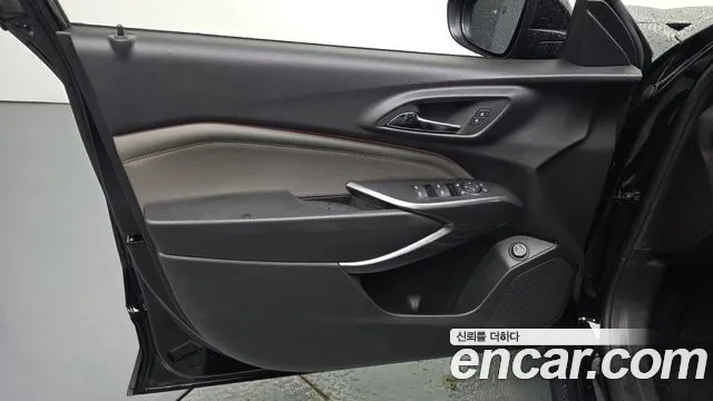 ChevroletGMDaewoo Trax Trax Кроссовер — Фото автомобиля 23