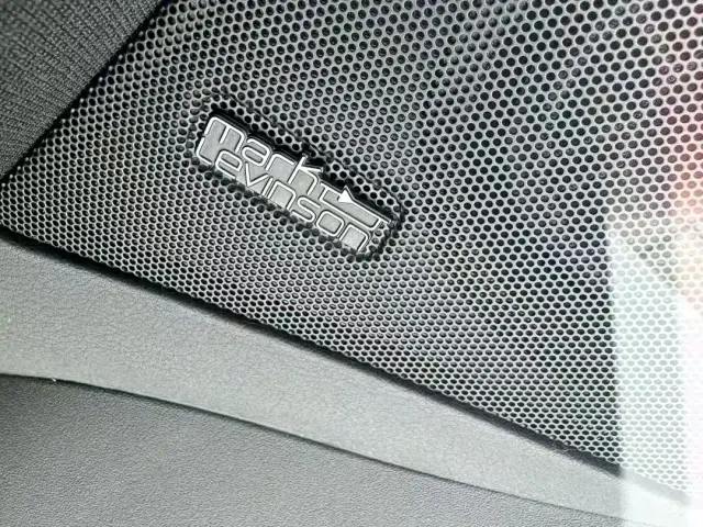 Lexus RZ — Фото автомобиля 9