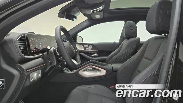 Mercedes-Benz GLE-Class — Фото автомобиля 14