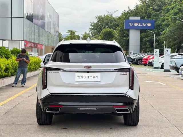 Cadillac XT5 — Фото автомобиля 5