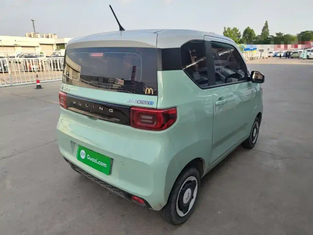 Wuling Hongguang Mini EV — Фото автомобиля 6