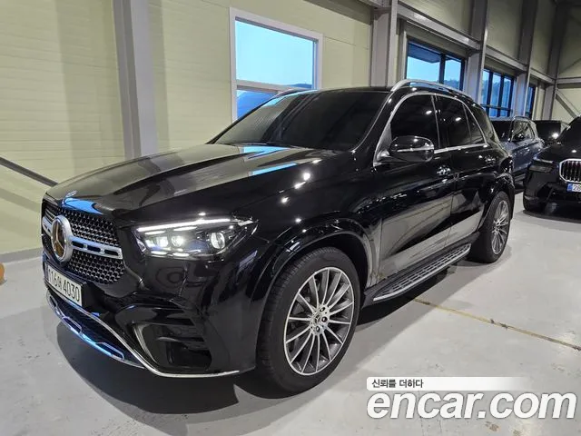 Mercedes-Benz GLE-Class — Фото автомобиля 3