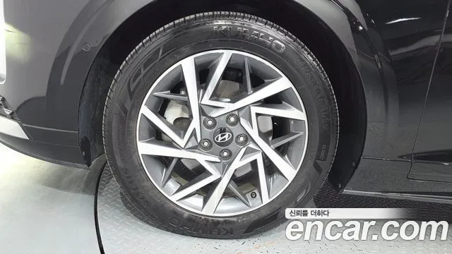 Hyundai Grandeur GN7 — Фото автомобиля 5