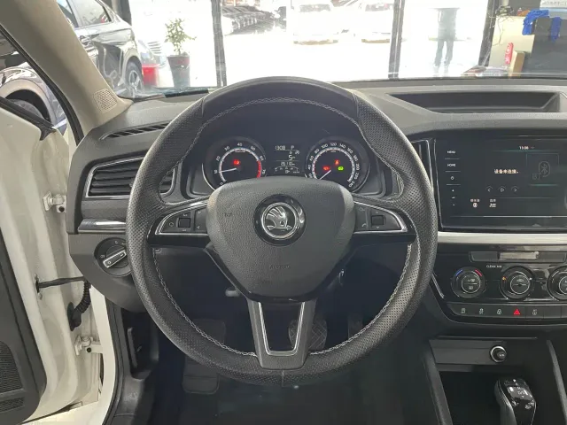 Skoda Kamiq — Фото автомобиля 10