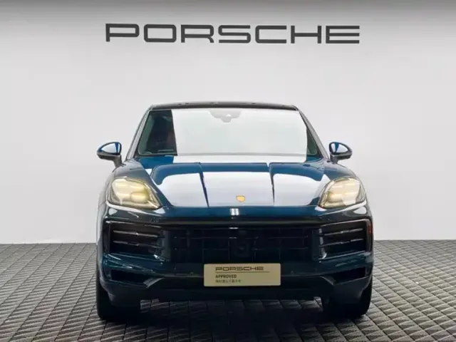 Porsche Cayenne — Фото автомобиля 3