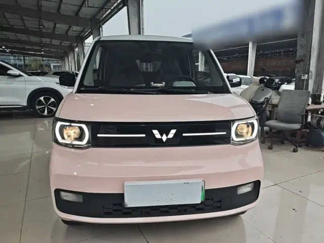 Wuling Hongguang Mini EV — Фото автомобиля 2