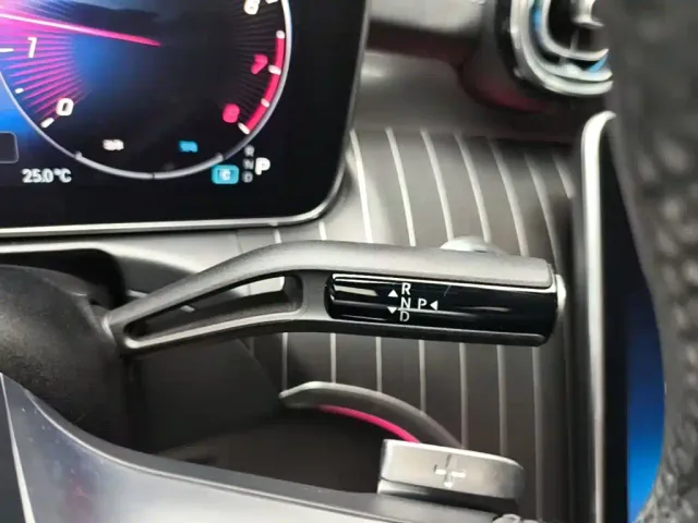 Mercedes-Benz C-Class — Фото автомобиля 13