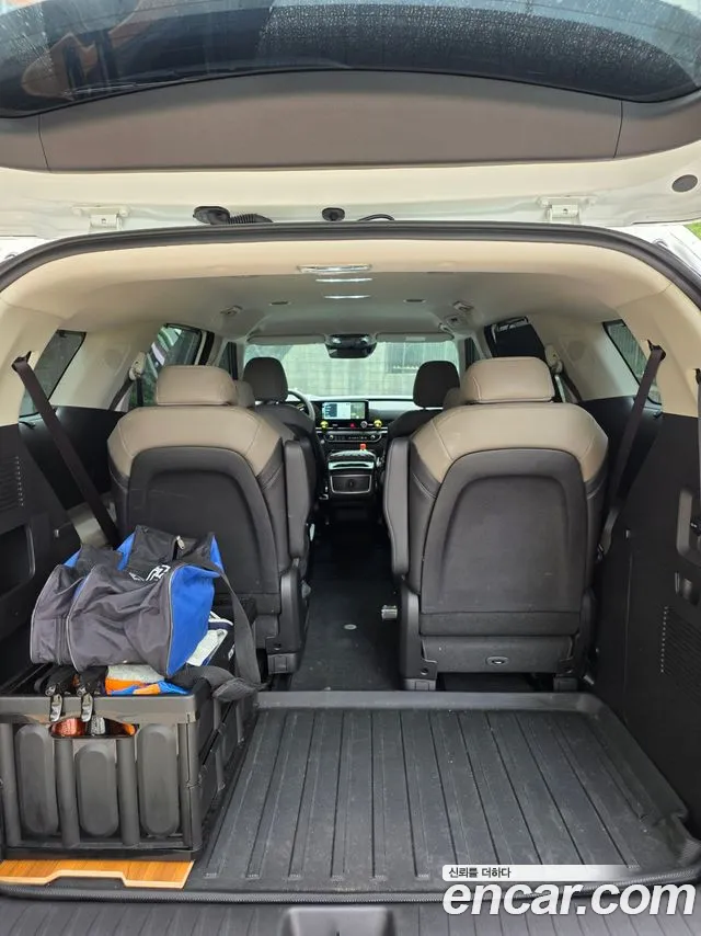 Kia Carnival 4th Gen — Фото автомобиля 12